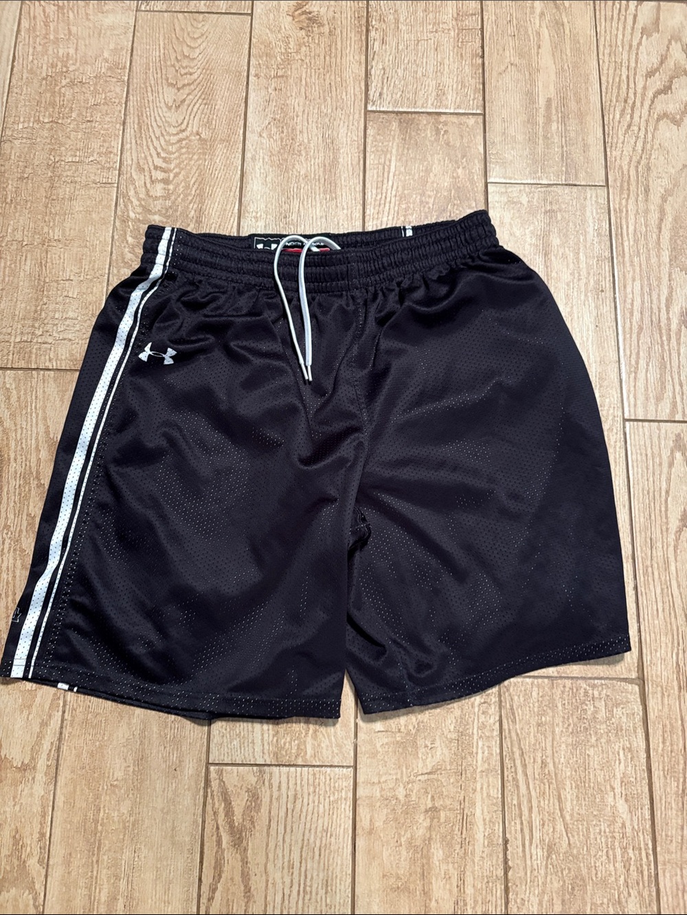 Under Armour Men’s Black Mesh Athletic Shorts with White Side Stripe